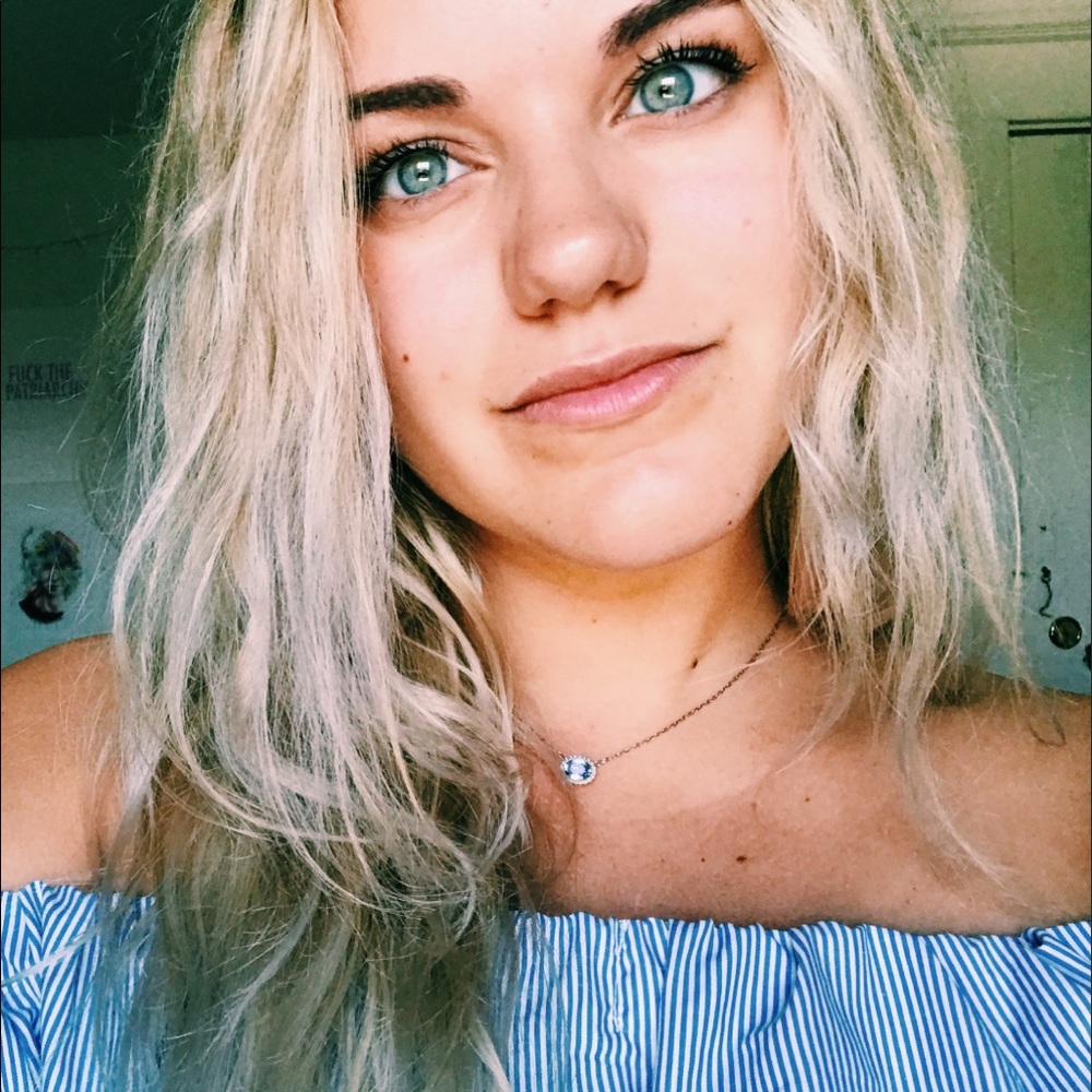 Meet your Posher, Molly